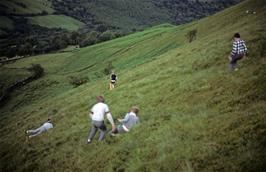 The mad scramble back down the hill to the hostel