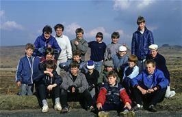 The group near Bonehill.  Back: John, Mark Moxham, Paul Williams, Luke, Steve Hughes, Mark Williams.  Middle: Warren, Philip Drew, Jono, Stephen Parry, Brett, Philip Mills, Andrew Simmons.  Front: Daniel, Paul Palmer, Simon & Andrew Lawson