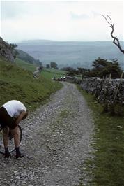 Mastiles Lane - the descent