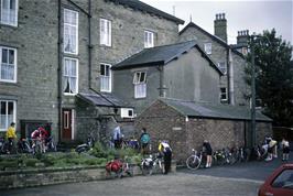 Prepaing to leave, at the rear of Aysgarth YH