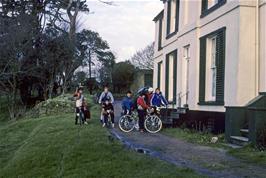 The group at Instow YH