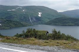 A typical grass-roofed house overlooking lake Målsetevatnet [Remastered scan, 25/9/2019]