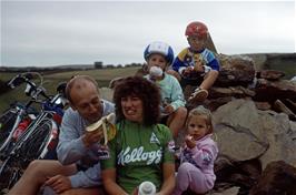 The Twydell family enjoying lunch somewhere near Moreleigh or Woodleigh [Remastered scan, August 2019]