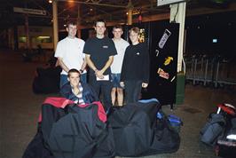 Final group photos, with some bikes already in the obligatory Bike Bags