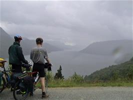 Spectacular Norwegian scenery at the Sauda Fjord Viewpoint, 37.0 miles into the ride