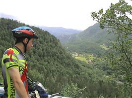 View back to Hellandsbygd from the hairpin bend on the climb out, 1.0 miles from the Guest House
