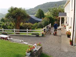 Gavin outside Black Valley Youth Hostel