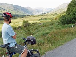 The short climb towards the Gap of Dunloe, not far from the hostel