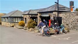Leaving the Jamaica Inn, Bolventor, after lunch