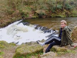 Jordan & the waterfall, on the Fisherman's Path
