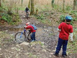 Alex getting a little bogged down as we set off from Fingle Bridge for the return alongside the River Teign - new photo for 2025