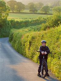 Returning to Buckfastleigh via Hembury Cock Hill