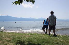 Lunch on the beach near Ouchy Quay