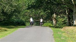 Approaching Linford, 4.3 miles into the ride