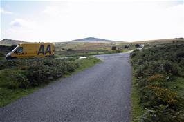 One of many the AA vans placing signs everywhere near Widecombe for the upcoming Widecombe Fair.  Taken near the Bonehill turnoff