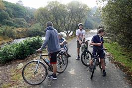 The group by the Avon on the road from Shipley Bridge to the Avon reservoir