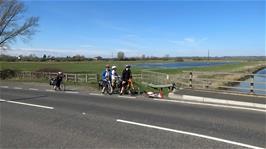 The group at Beer Wall, on the Sowy River