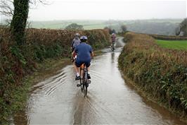 Flooding on the road to Moorshead Cross near Harbourneford