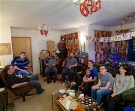 Neil, Michael, Gavin, Tao, Oliver, Eva, Callum and Sue at Crofters