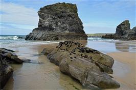 Redcove Island, on the beach near Bedruthan Steps