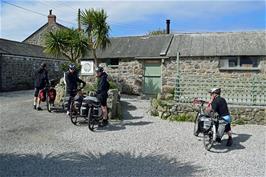 The Apple Tree Café, Trevescan