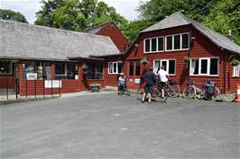 Badgers Holt café, Dartmeet