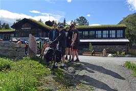 The group outside the Norsk Fjellsenter