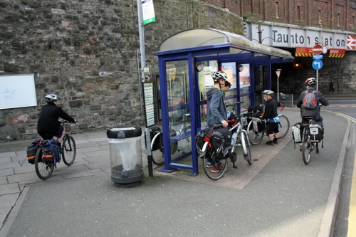 05 Apr 2015 · Quantocks & North Devon Coast: Day 1 Home to Minehead Youth Hostel