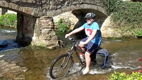 06 Apr 2015 · Quantocks & North Devon Coast: Day 2 Minehead to Exford Independent Hostel