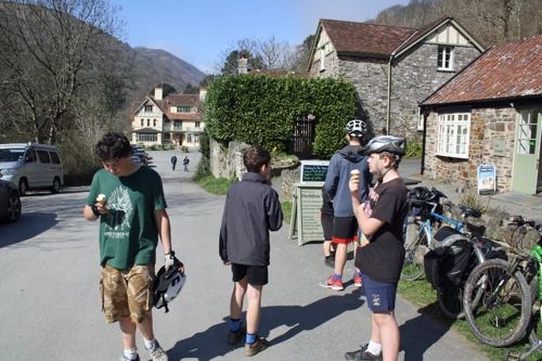 07 Apr 2015 · Quantocks & North Devon Coast: Day 3 Exford to Lynton Guest House