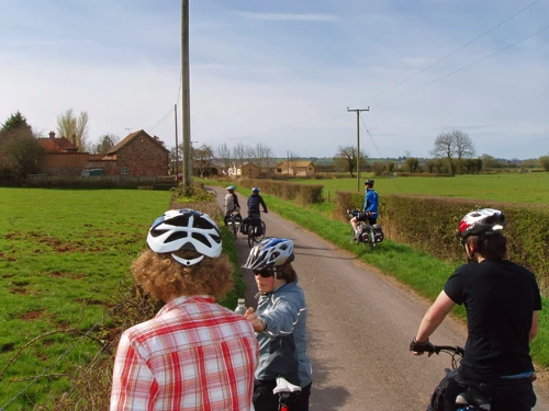 11 Apr 2010 · Bath & the Somerset Levels: Day 3 Cheddar to Street YH