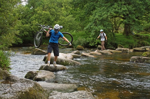 24 Jul 2011 · Dartmeet
