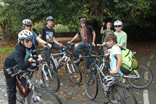 25 Sep 2011 · Avonwick
