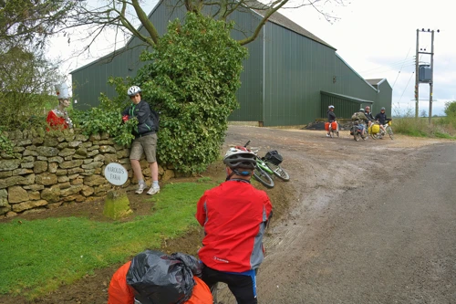 09 Apr 2012 · Cotswolds: Day 2 Stratford to Stow-on-the-Wold YH