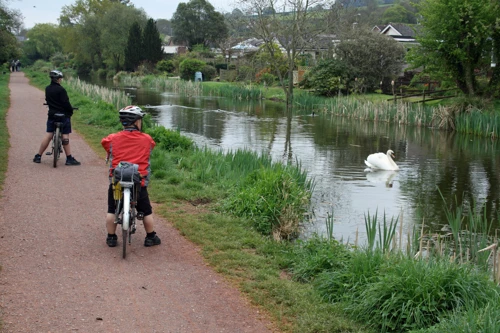 26 Apr 2015 · The Grand Western Canal, Tiverton
