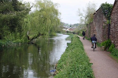 26 Apr 2015 · The Grand Western Canal, Tiverton