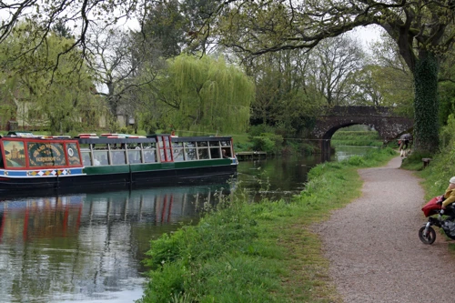 26 Apr 2015 · The Grand Western Canal, Tiverton