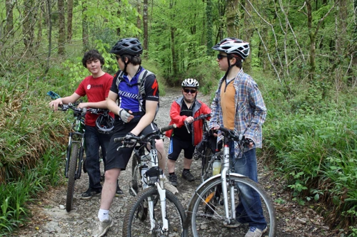 12 May 2013 · Hembury Woods