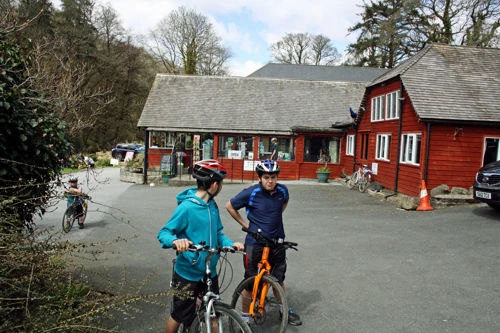 24 Apr 2016 · Dartmeet