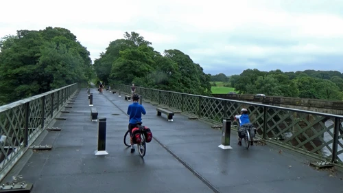 11 Aug 2016 · Yorkshire Dales & North York Moors: Day 1: Home to Ingleton YH