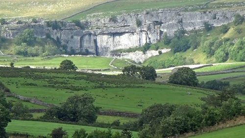 12 Aug 2016 · Yorkshire Dales & North York Moors: Day 2: Ingleton to Malham YH