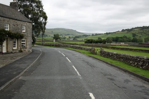 12 Aug 2016 · Yorkshire Dales & North York Moors: Day 2: Ingleton to Malham YH