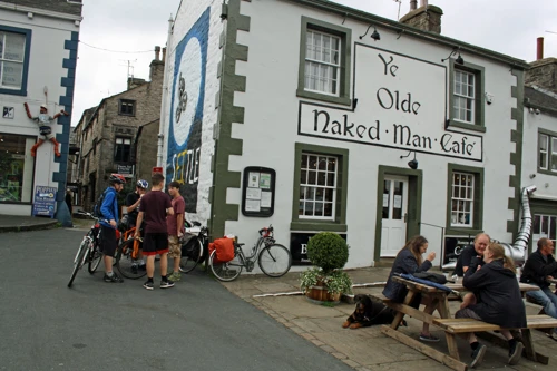 12 Aug 2016 · Yorkshire Dales & North York Moors: Day 2: Ingleton to Malham YH