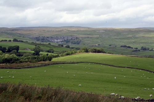 12 Aug 2016 · Yorkshire Dales & North York Moors: Day 2: Ingleton to Malham YH