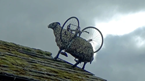 14 Aug 2016 · Yorkshire Dales & North York Moors: Day 4: Hawes to Grinton Lodge YH