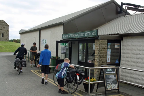 14 Aug 2016 · Yorkshire Dales & North York Moors: Day 4: Hawes to Grinton Lodge YH