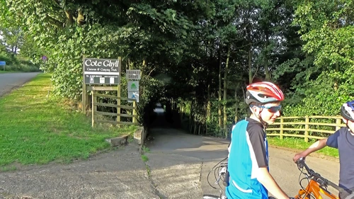 15 Aug 2016 · Yorkshire Dales & North York Moors: Day 5: Grinton Lodge to Osmotherley YH