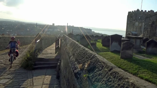 17 Aug 2016 · Yorkshire Dales & North York Moors: Day 7: Helmsley to Whitby YH