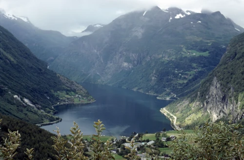 24 Aug 1989 · Norway: Day 9 Skjak to Hellesylt