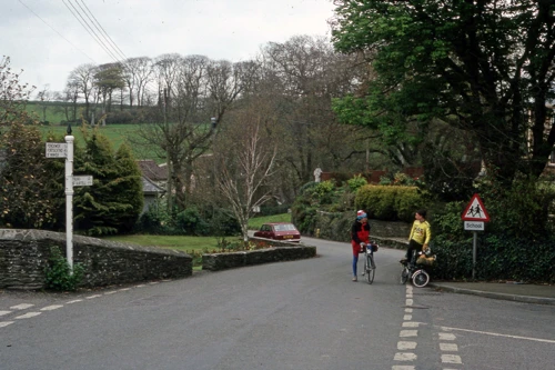 18 Apr 1990 · Cornish Coast: Day 3 Boswinger to Coverack